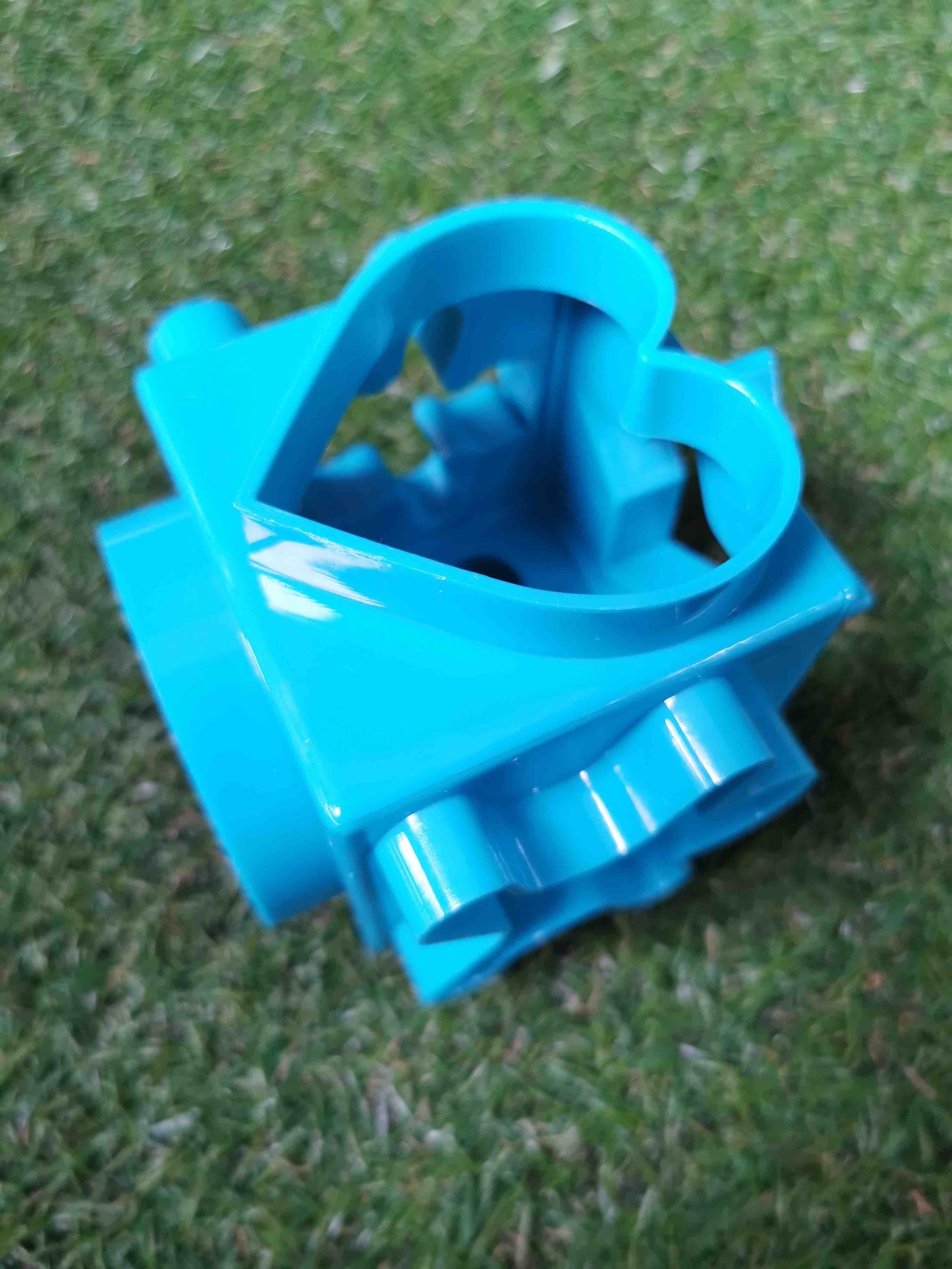 Blue_block_ind_2